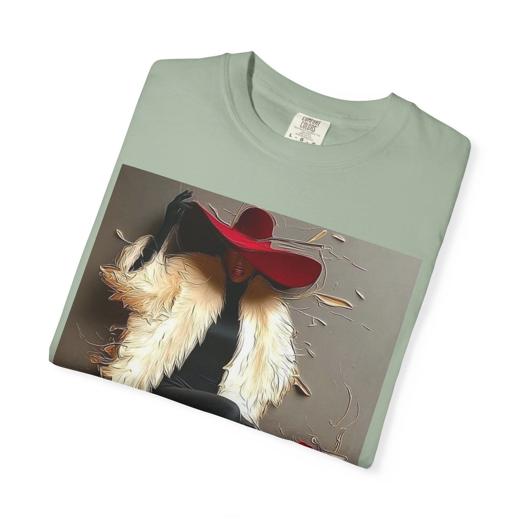 Vintage Glam Femme T-Shirt — Red Hat, Fur & Stiletto Art Tee