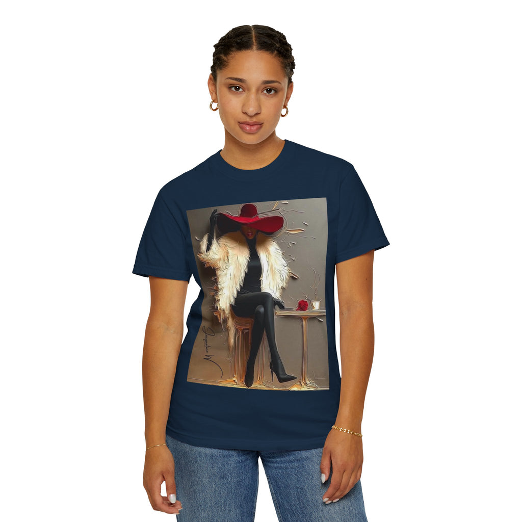 Vintage Glam Femme T-Shirt — Red Hat, Fur & Stiletto Art Tee