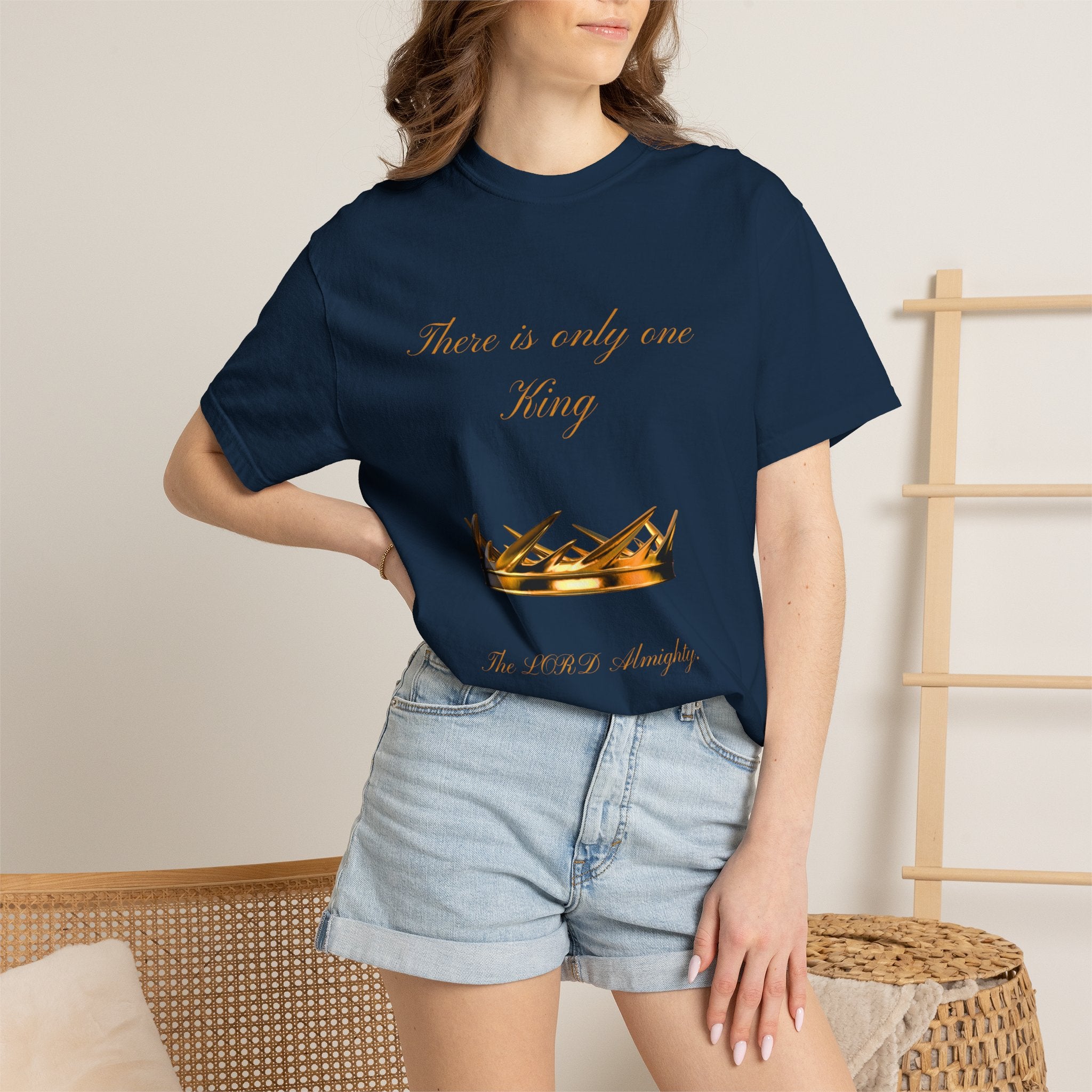 King Crown Graphic T-Shirt — "There is only one King" Casual Streetwear
