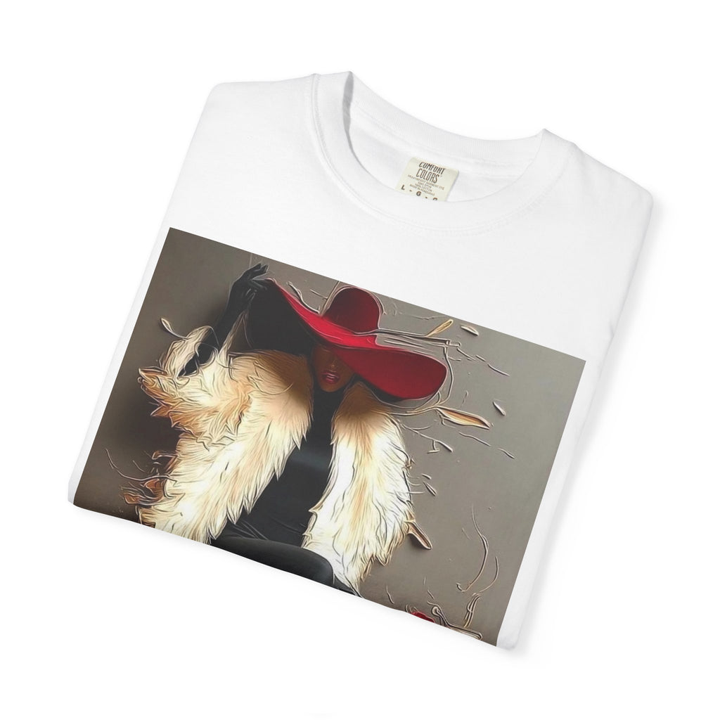 Vintage Glam Femme T-Shirt — Red Hat, Fur & Stiletto Art Tee