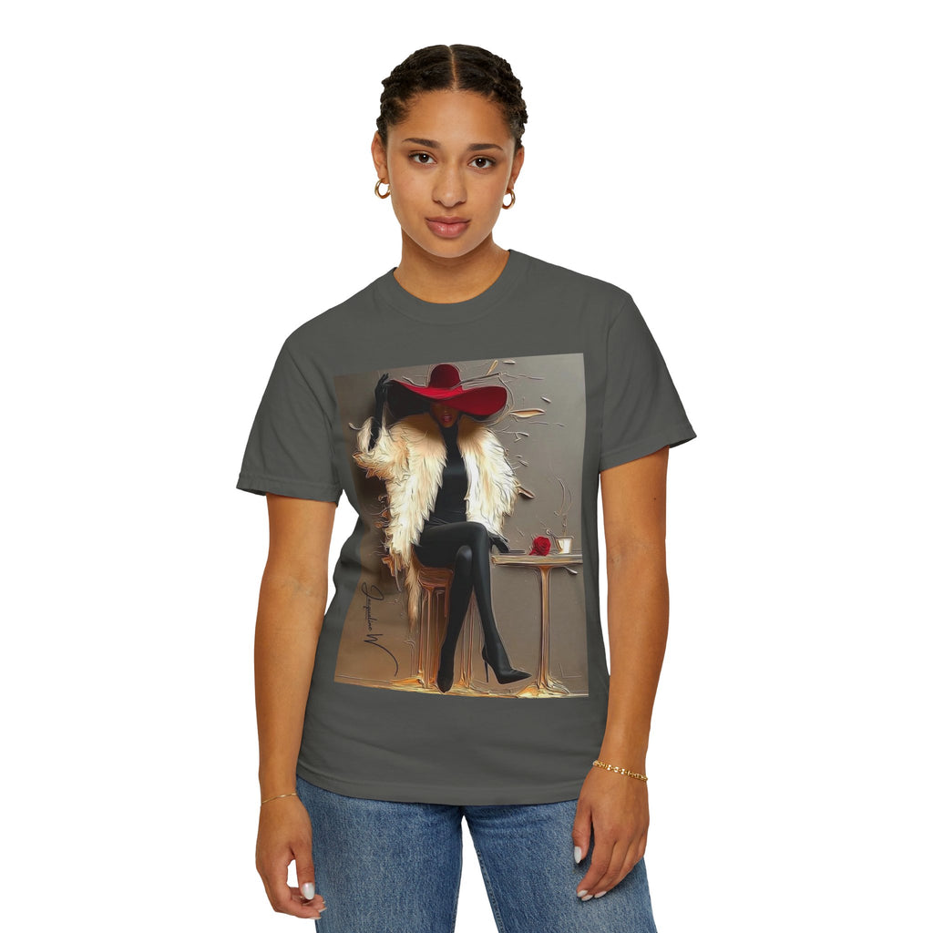 Vintage Glam Femme T-Shirt — Red Hat, Fur & Stiletto Art Tee