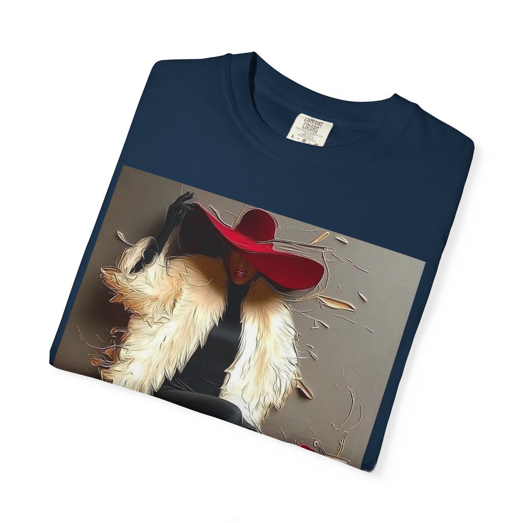 Vintage Glam Femme T-Shirt — Red Hat, Fur & Stiletto Art Tee