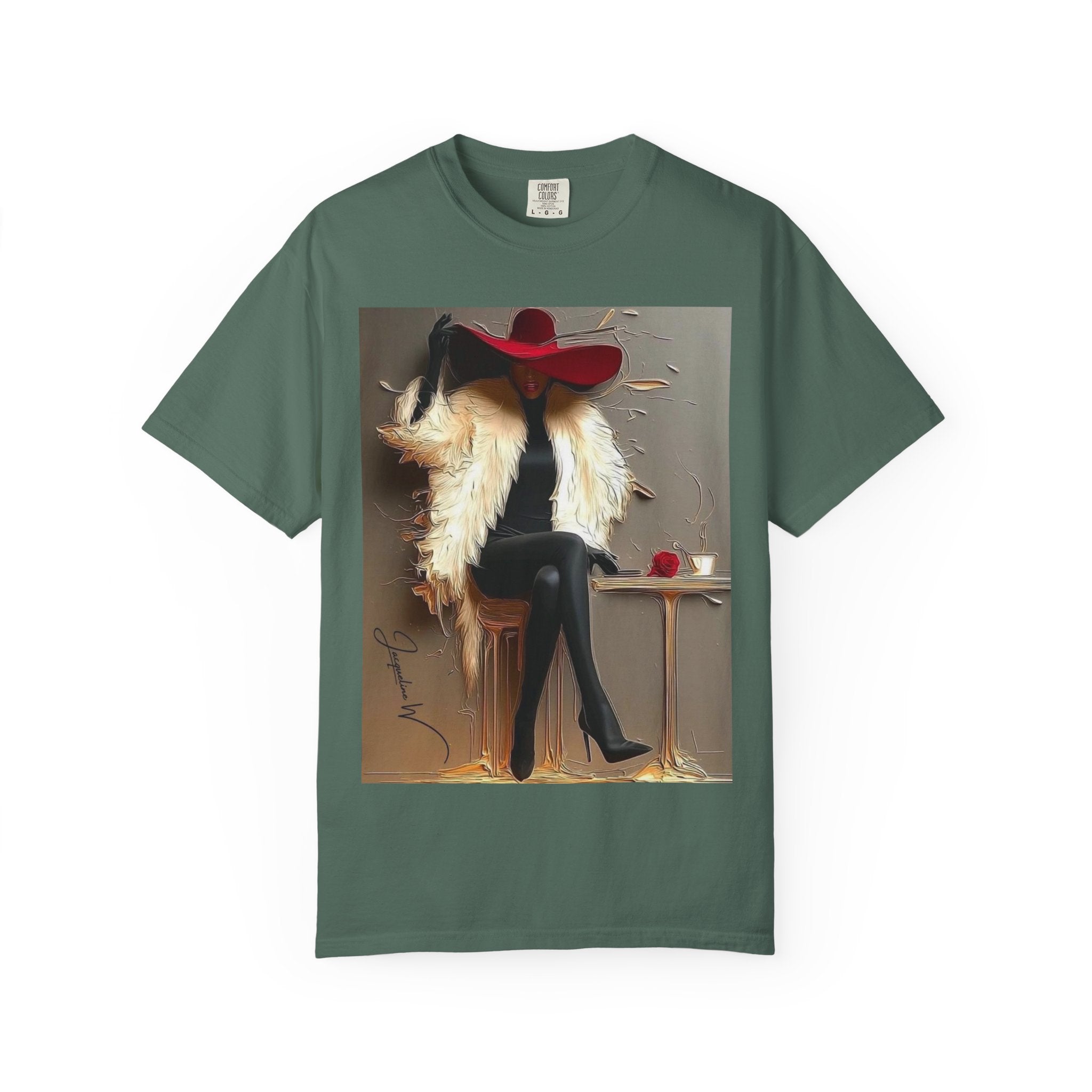 Vintage Glam Femme T-Shirt — Red Hat, Fur & Stiletto Art Tee