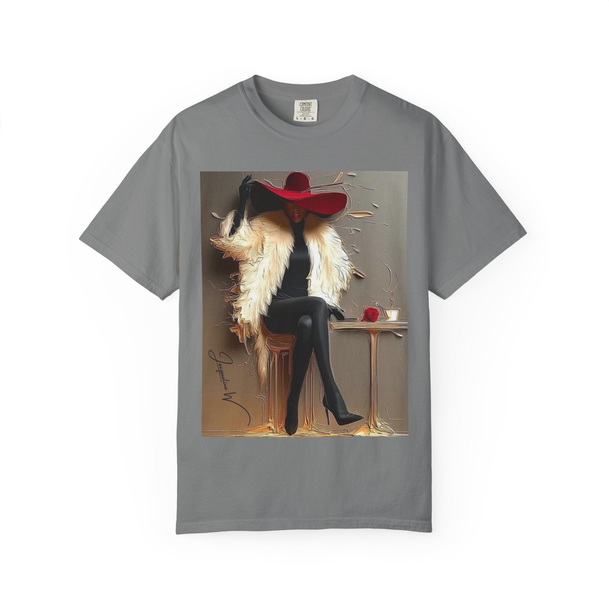 Vintage Glam Femme T-Shirt — Red Hat, Fur & Stiletto Art Tee
